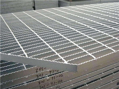 防滑钢格板 - 河北福源金属丝网制品股份有限公司图片3
